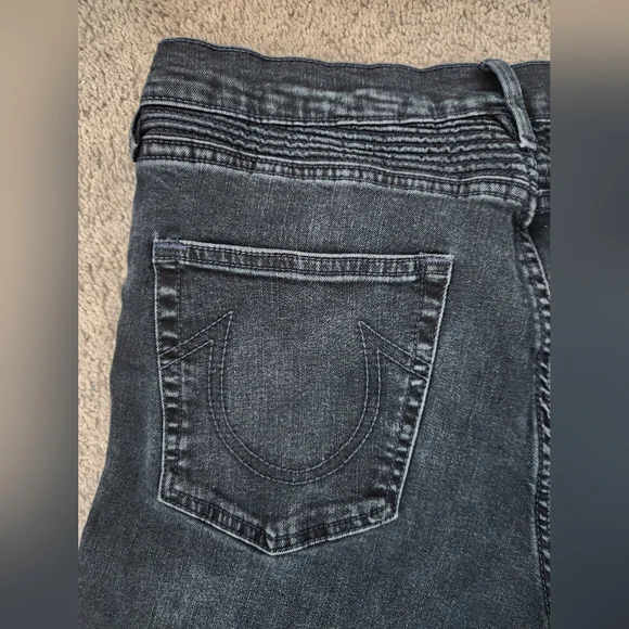 True Religion Relax Skinny Jeans - Size 33 - Picture 4 of 16